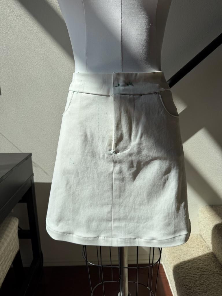 View of fly zipper mini skirt mockup Luna made with Simplicity S9924, on the dress form