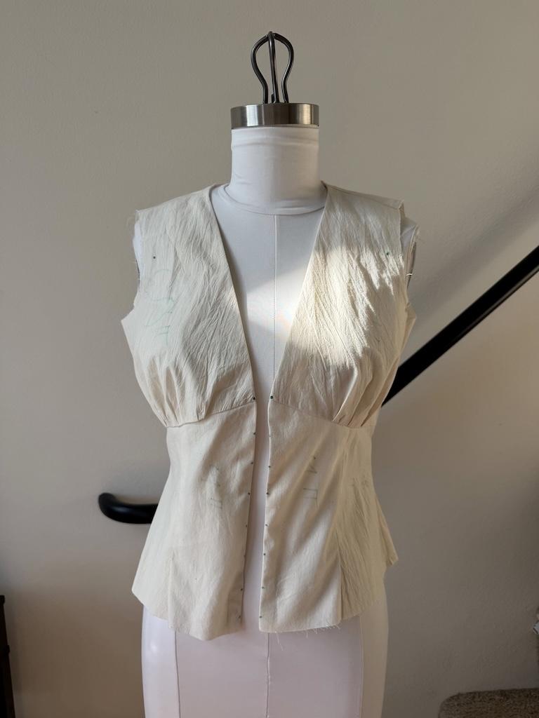 View of button up v-neck blouse mockup Luna made with Simplicity S9606, on the dress form