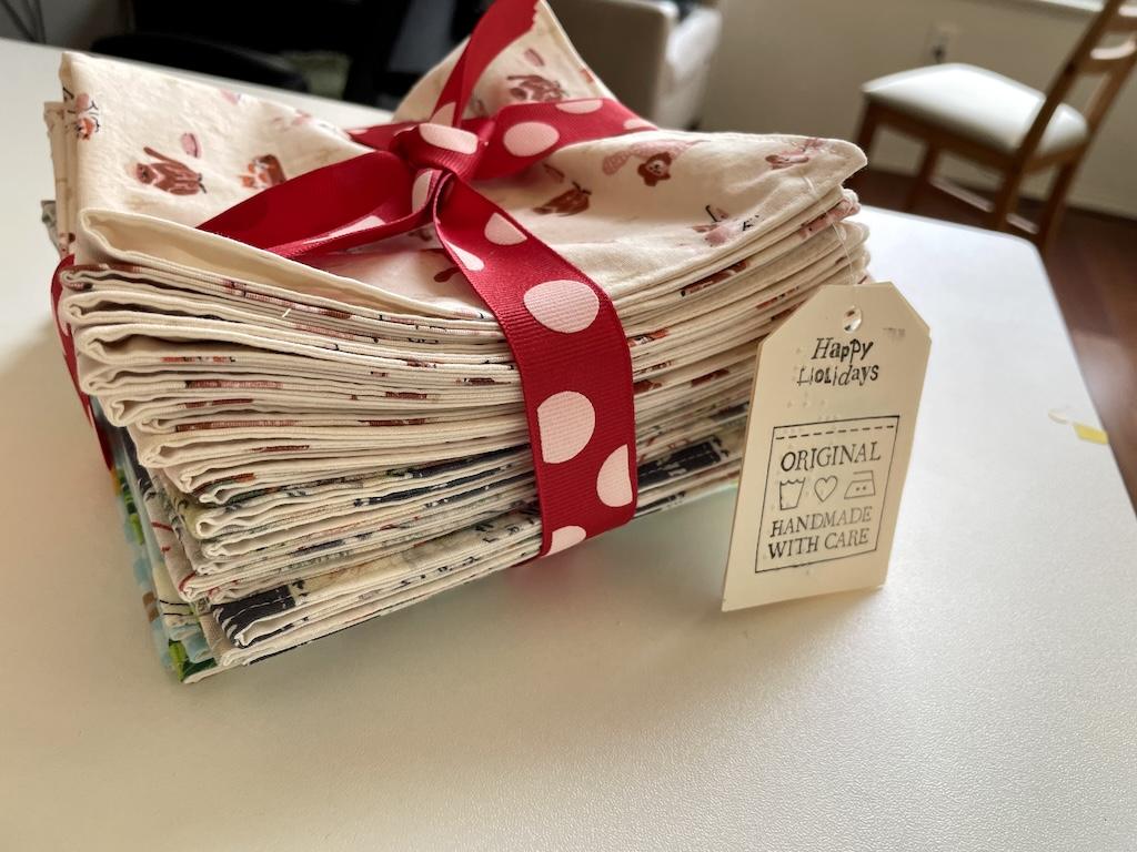 Bundle of DIY reversible cloth napkins bundle with ribbon and handmade tag