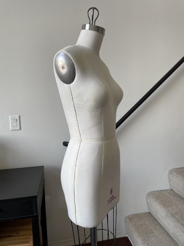 Side view of Luna’s PGM dress form in sewing room